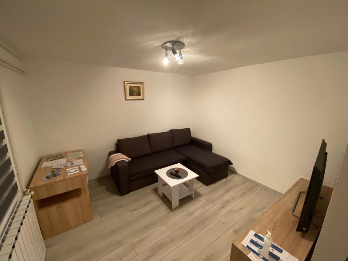Apartman Abramovic Topusko Exteriör bild